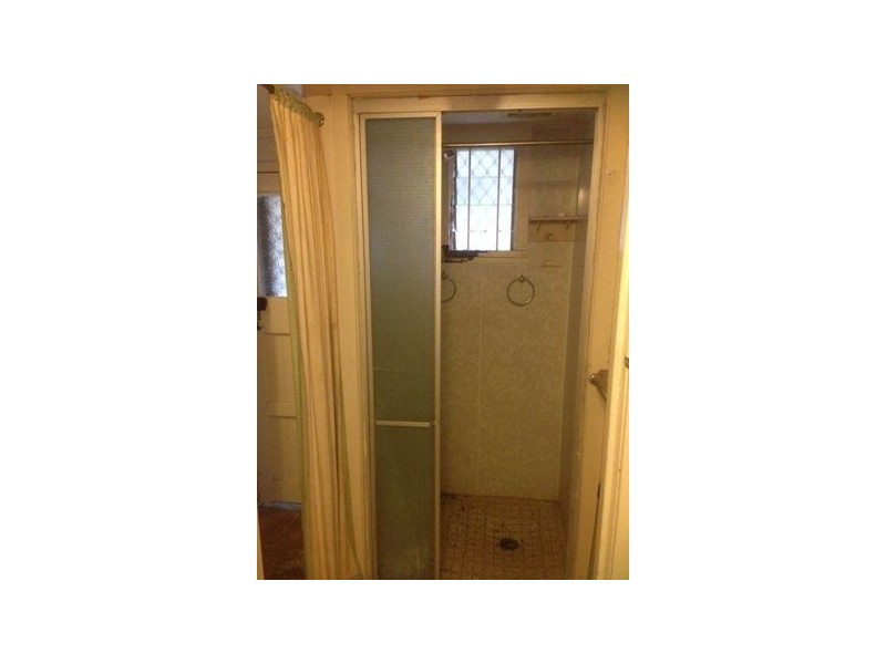 84 Thomas Street, Clontarf QLD 4019