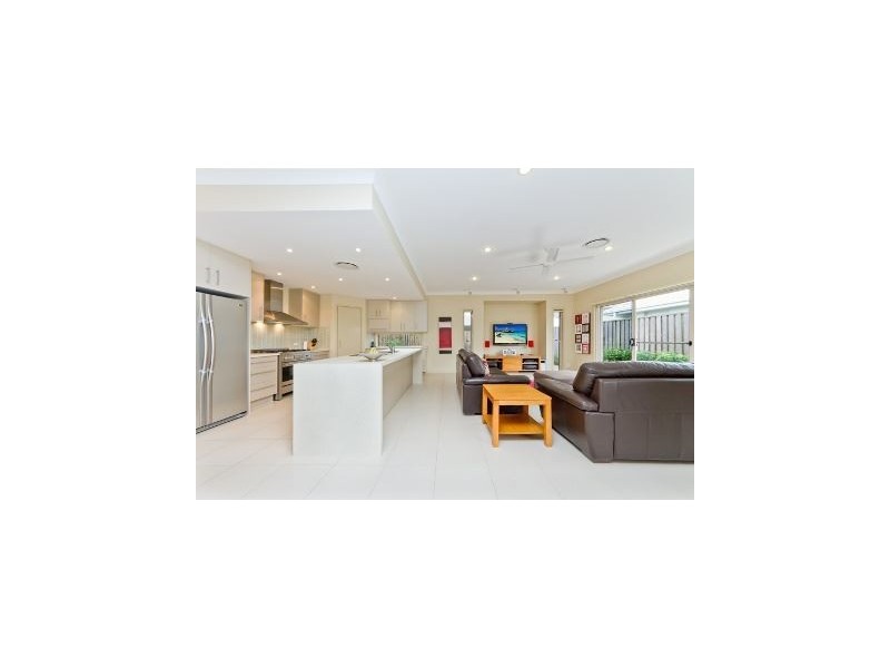 12 Elkhorn Court, North Lakes QLD 4509