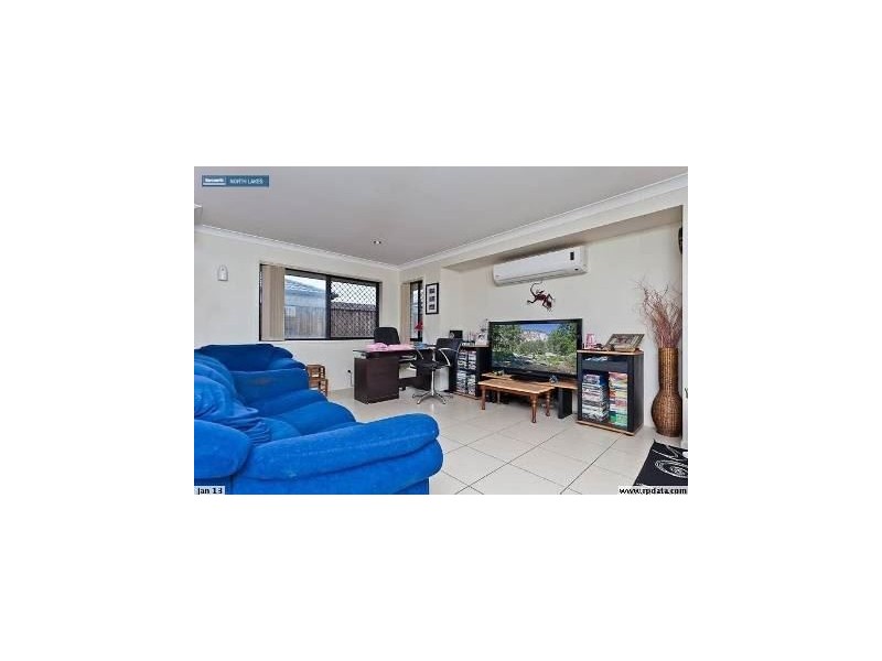 8 Chrysler Parade, North Lakes QLD 4509