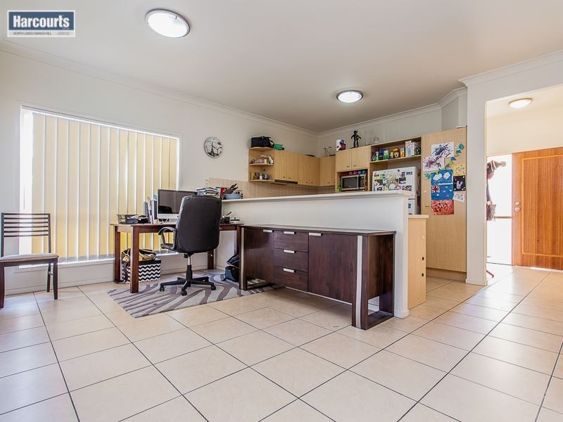 42 Marsh Parade, North Lakes QLD 4509