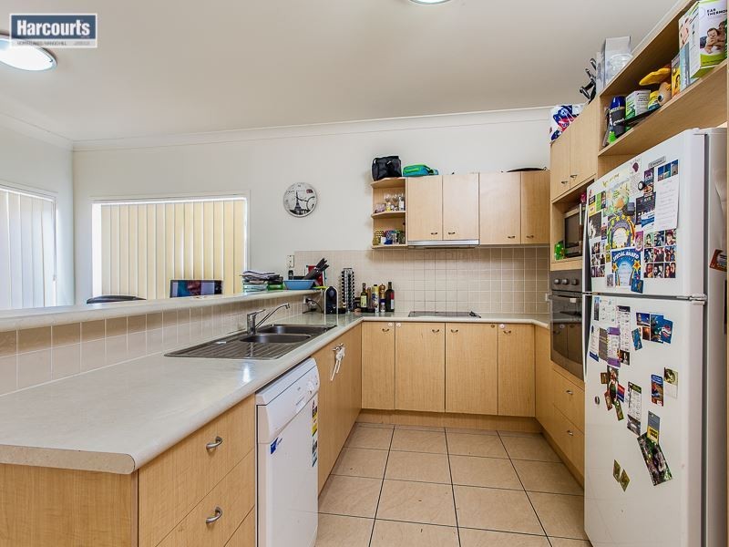 42 Marsh Parade, North Lakes QLD 4509