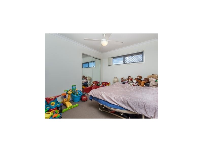 1/9 Lorikeet Parade, Dakabin QLD 4503