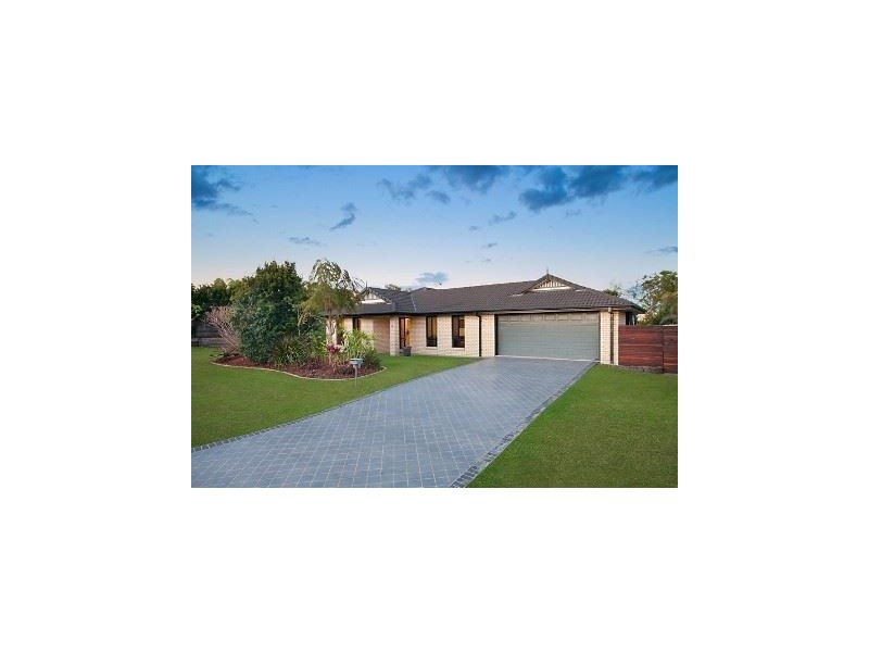 12 Lochern Court, North Lakes QLD 4509