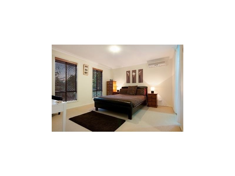 12 Lochern Court, North Lakes QLD 4509