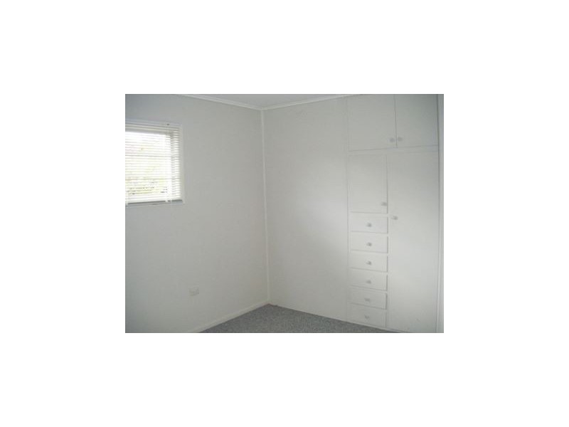 39 Benson Street, Scarborough QLD 4020