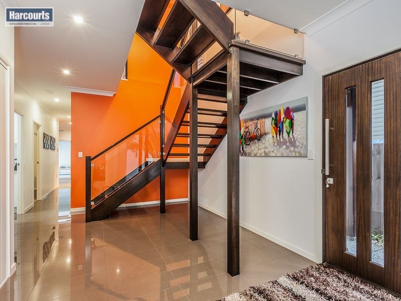 3 Second Avenue, Scarborough QLD 4020