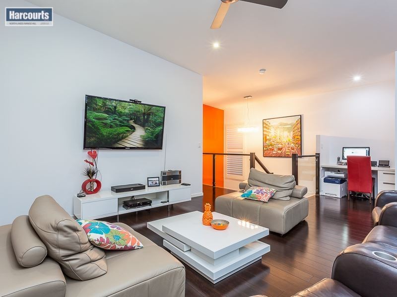 3 Second Avenue, Scarborough QLD 4020