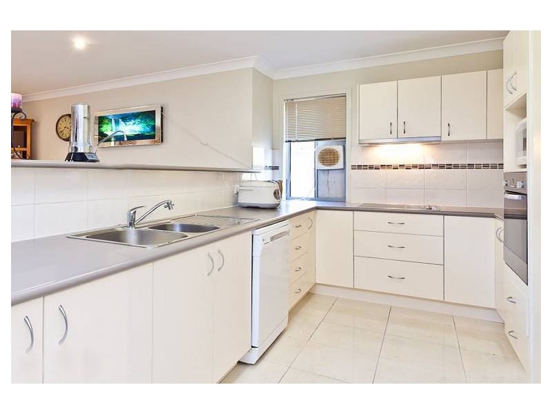 10 Cordyline Street, North Lakes QLD 4509