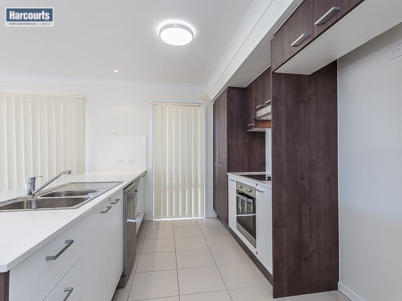 8 Feltham Circuit, Burpengary QLD 4505