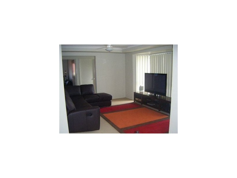 8 Michael David Drive, Warner QLD 4500