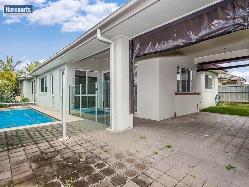 64 Nicklaus Parade, North Lakes QLD 4509
