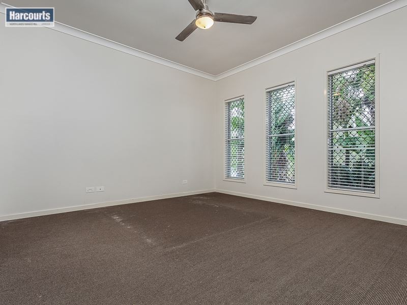 64 Nicklaus Parade, North Lakes QLD 4509