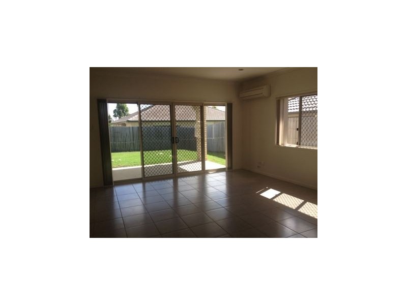 15 Warabi Crescent, North Lakes QLD 4509