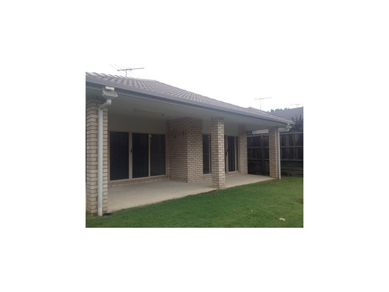 15 Warabi Crescent, North Lakes QLD 4509