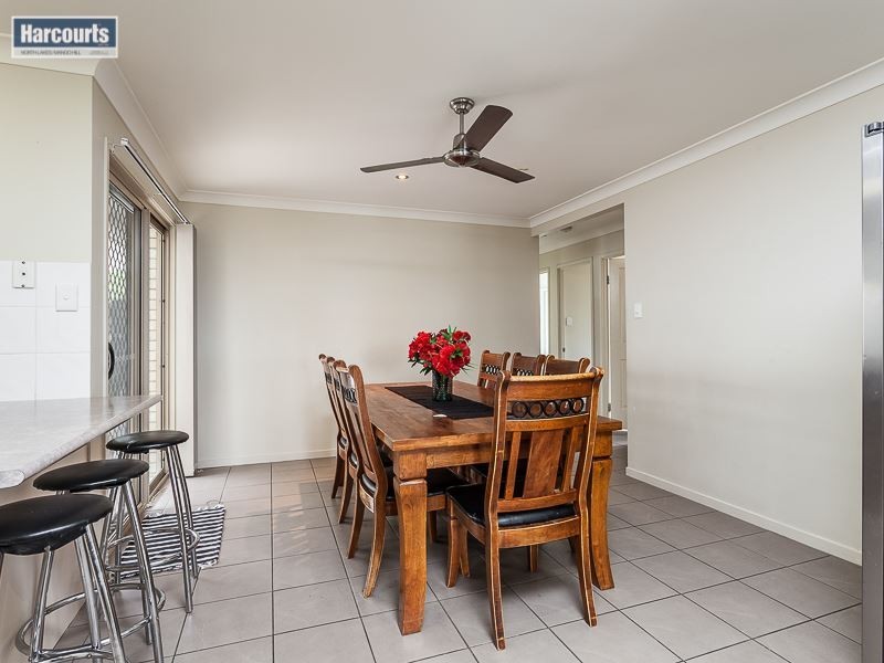 7 Sears Parade, North Lakes QLD 4509