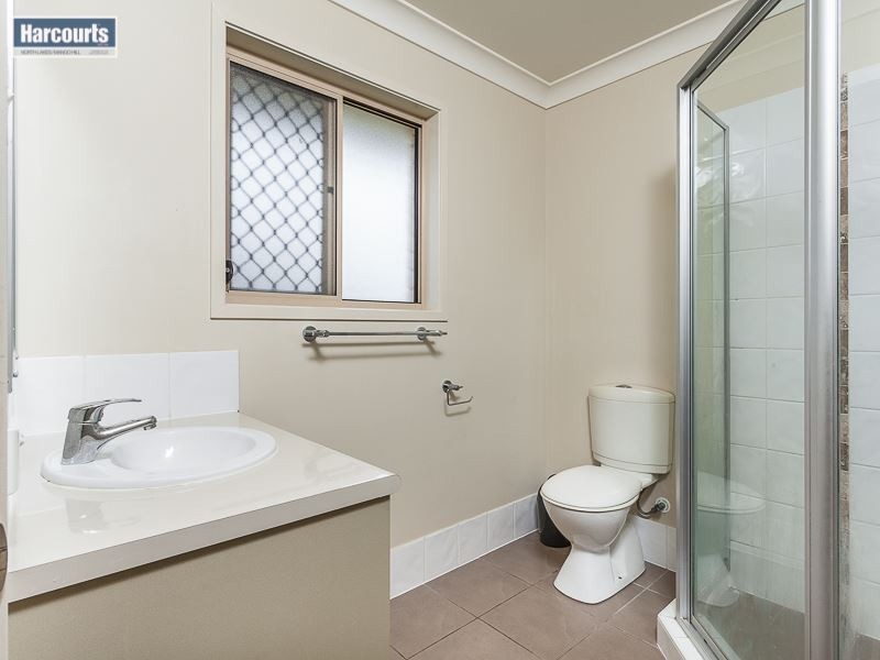 7 Sears Parade, North Lakes QLD 4509
