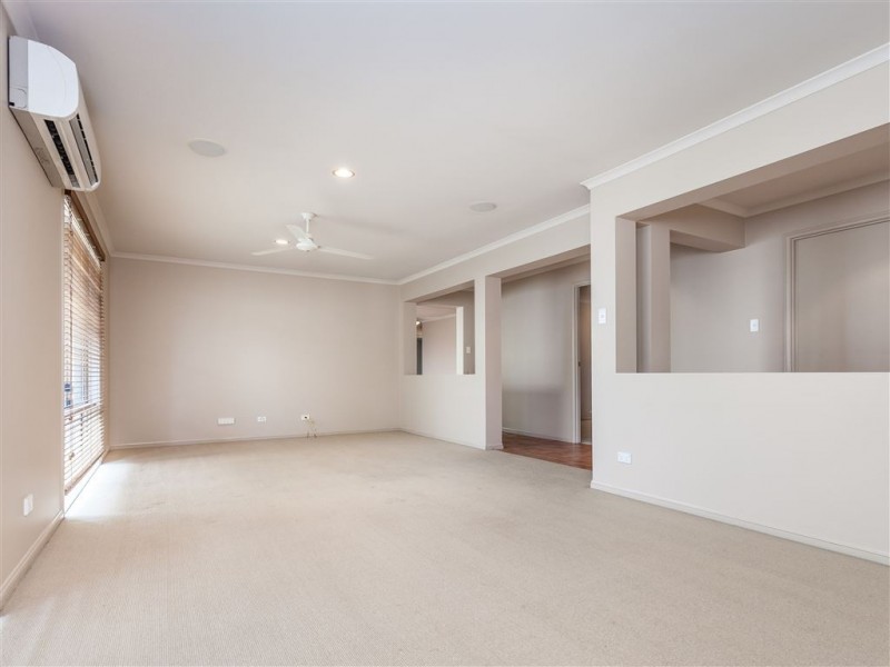 7 Crawford Street, North Lakes QLD 4509