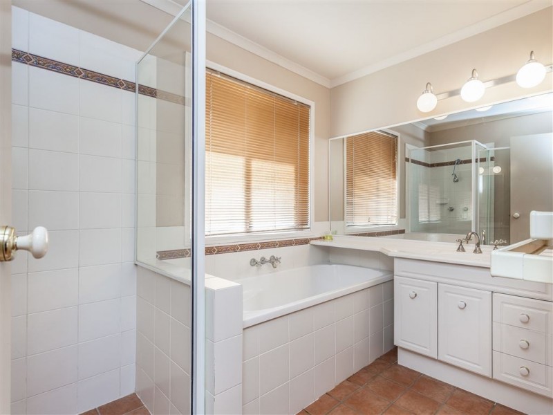 7 Crawford Street, North Lakes QLD 4509