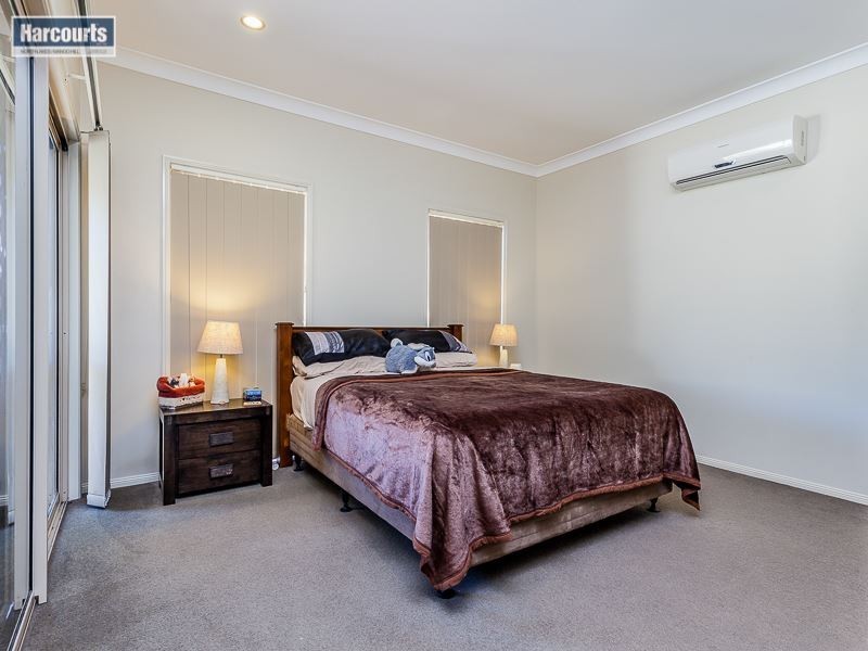 62 Nicklaus Parade, North Lakes QLD 4509