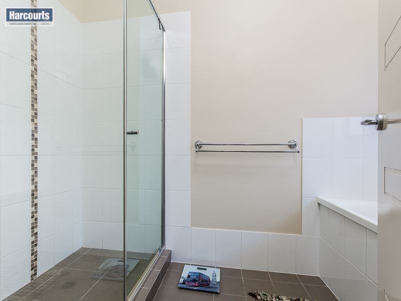 62 Nicklaus Parade, North Lakes QLD 4509