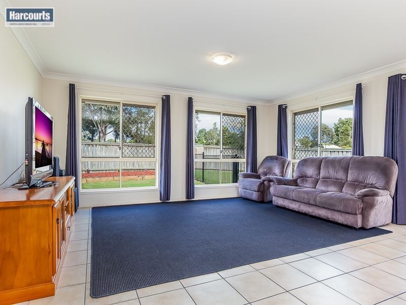10 Swords Parade, North Lakes QLD 4509