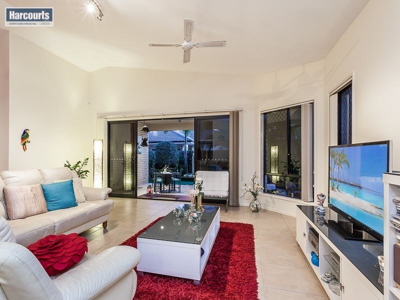 18 Kennedia Court, North Lakes QLD 4509