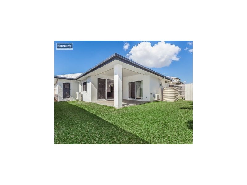 102 Mackintosh Dr, North Lakes QLD 4509