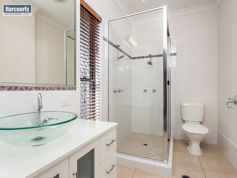 15 Turnstone Circuit, North Lakes QLD 4509