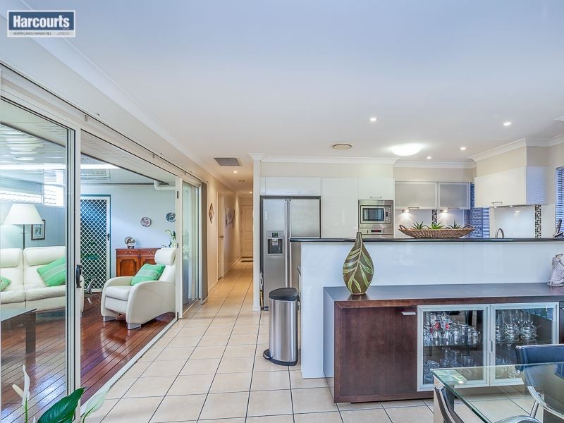 5 Wyperfield Court, North Lakes QLD 4509