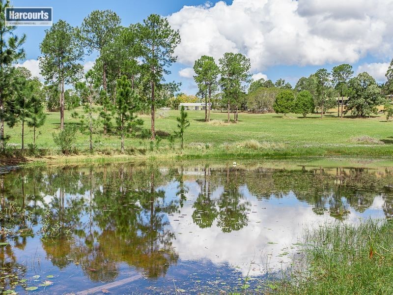 30 Sunbird Court, Moorina QLD 4506