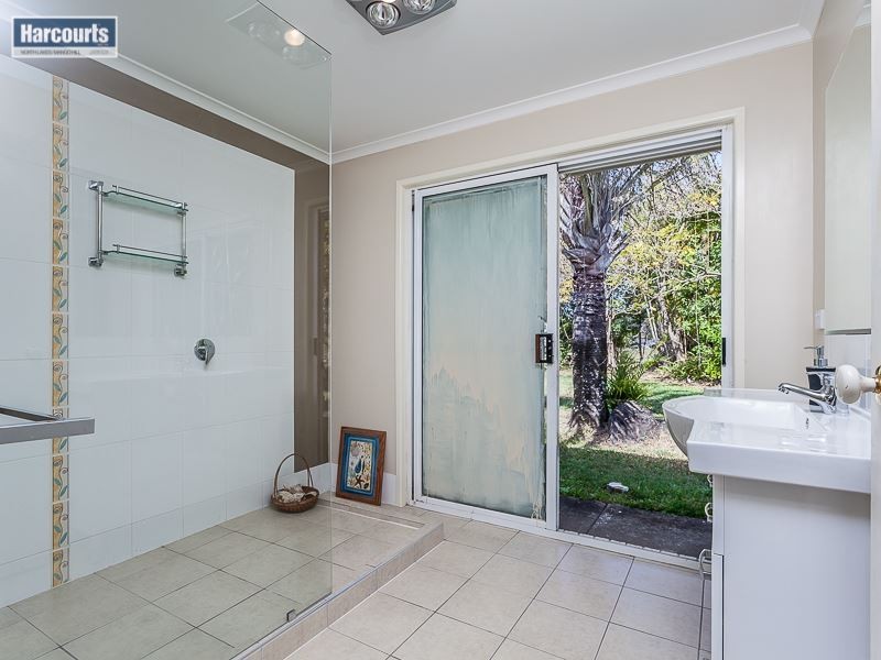 30 Sunbird Court, Moorina QLD 4506