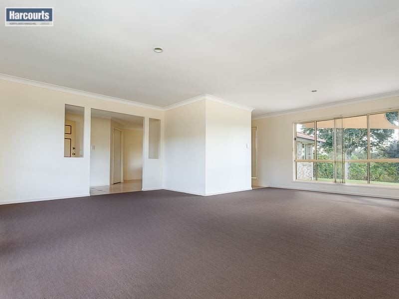 55 Hunter Circuit, Petrie QLD 4502