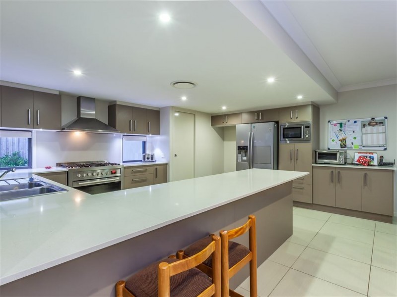 14 Hobby Court, Mango Hill QLD 4509