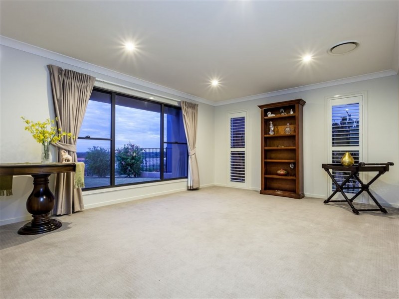 14 Hobby Court, Mango Hill QLD 4509