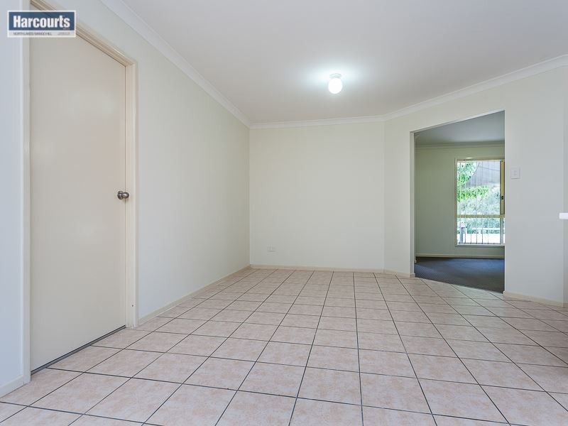 22 Cambridge Crescent, Fitzgibbon QLD 4018