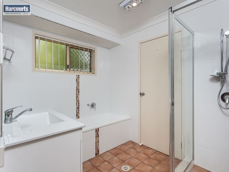 22 Cambridge Crescent, Fitzgibbon QLD 4018