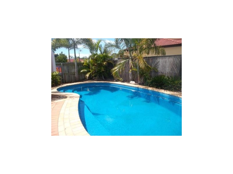 10 Heathcote Avenue, North Lakes QLD 4509