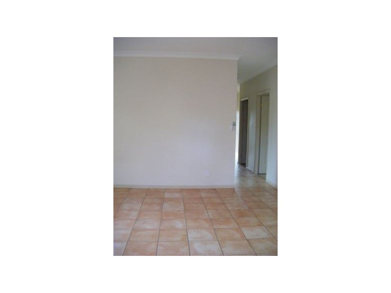 10 Heathcote Avenue, North Lakes QLD 4509