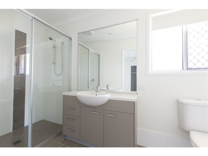 25 Kinsellas Road West, Mango Hill QLD 4509