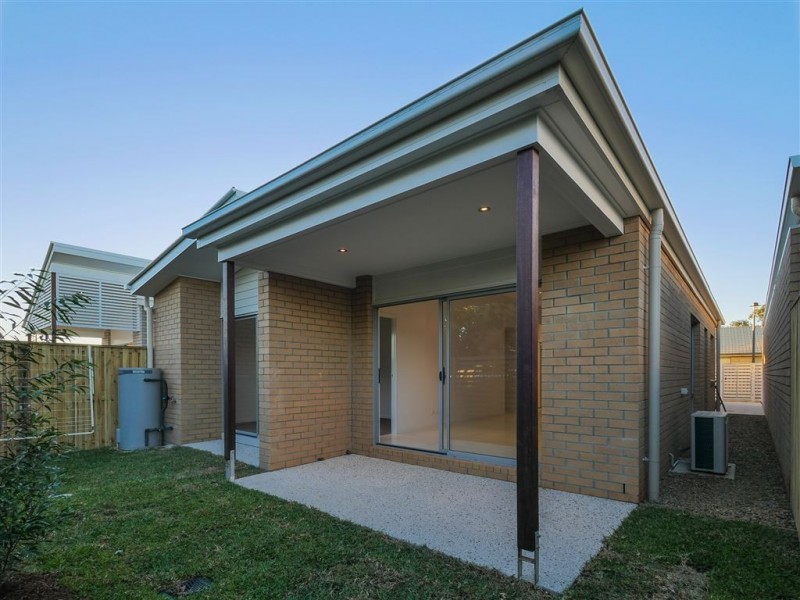 3/23 Essencia Avenue, Dakabin QLD 4503