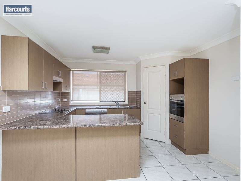 6a Amanda Street, Scarborough QLD 4020