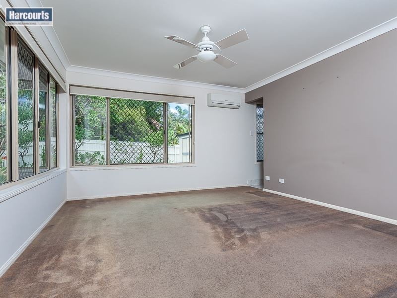 6a Amanda Street, Scarborough QLD 4020