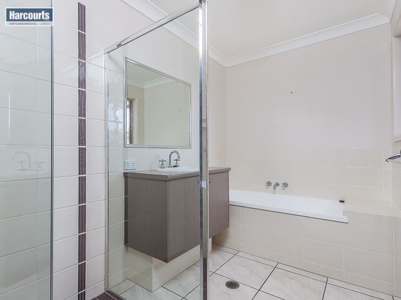 6a Amanda Street, Scarborough QLD 4020