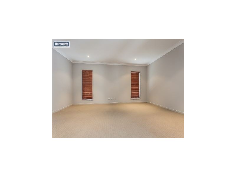 17 Riviera Cresent, North Lakes QLD 4509
