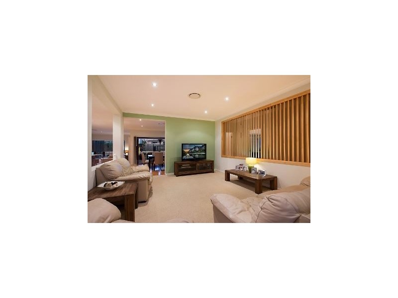 8 Dunnart Street, North Lakes QLD 4509