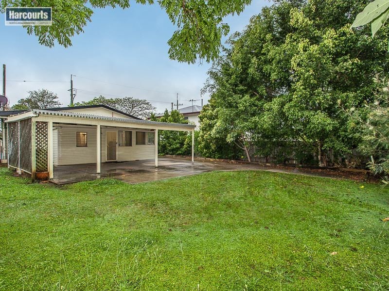 11 Goodfellows Road, Kallangur QLD 4503
