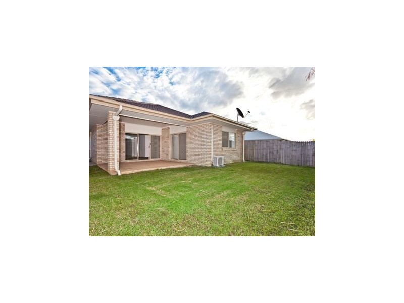 25 Planigale Crescent, North Lakes QLD 4509