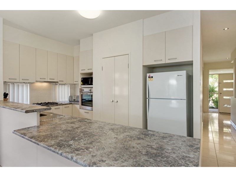 6 Possum Parade, North Lakes QLD 4509