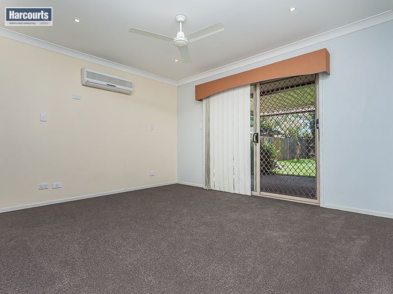 8 Whitfield Crescent, North Lakes QLD 4509