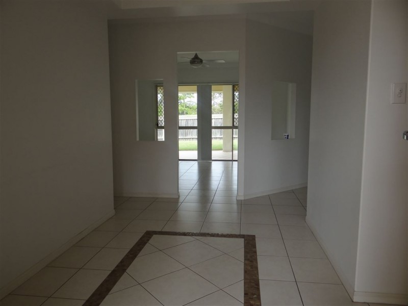 26 Grebe Circuit, North Lakes QLD 4509